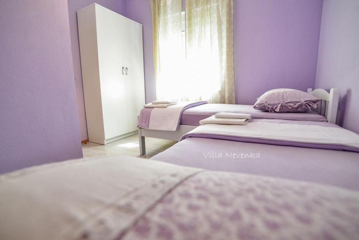 Apartments Villa Nevenka Rogoznica  Buitenkant foto